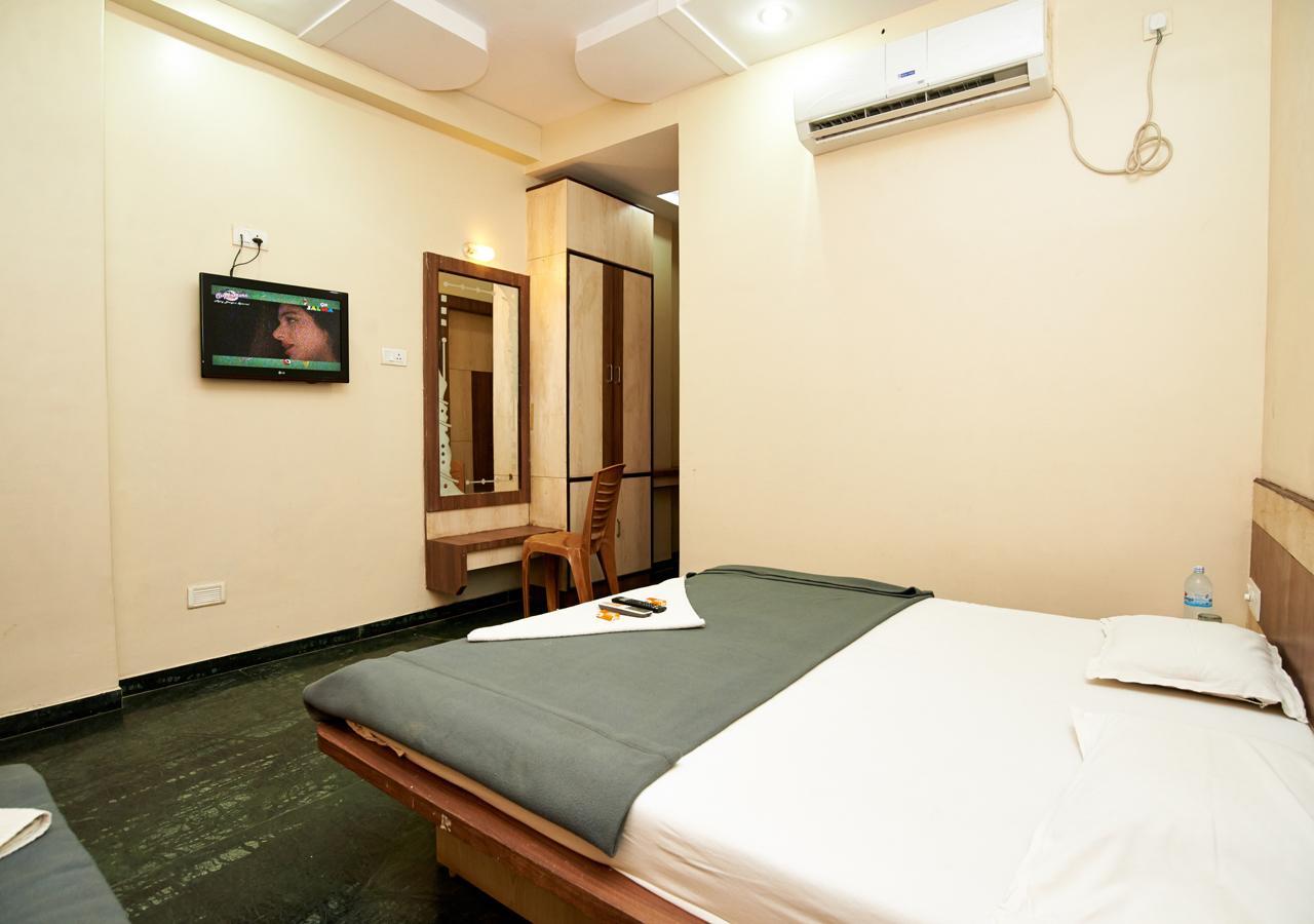 Hotel Three G 쉬르디 외부 사진